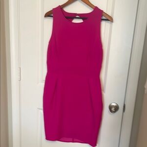 Elegant Pink Sleeveless Dress